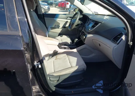 2016 Hyundai Tucson Se from USA, damaged, VIN KM8J33A45GU134306